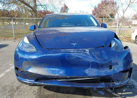 2023 Tesla Model Y Awd/Long Range Dual Motor All-Wheel Drive from USA, damaged, VIN 7SAYGDEE7PF814879